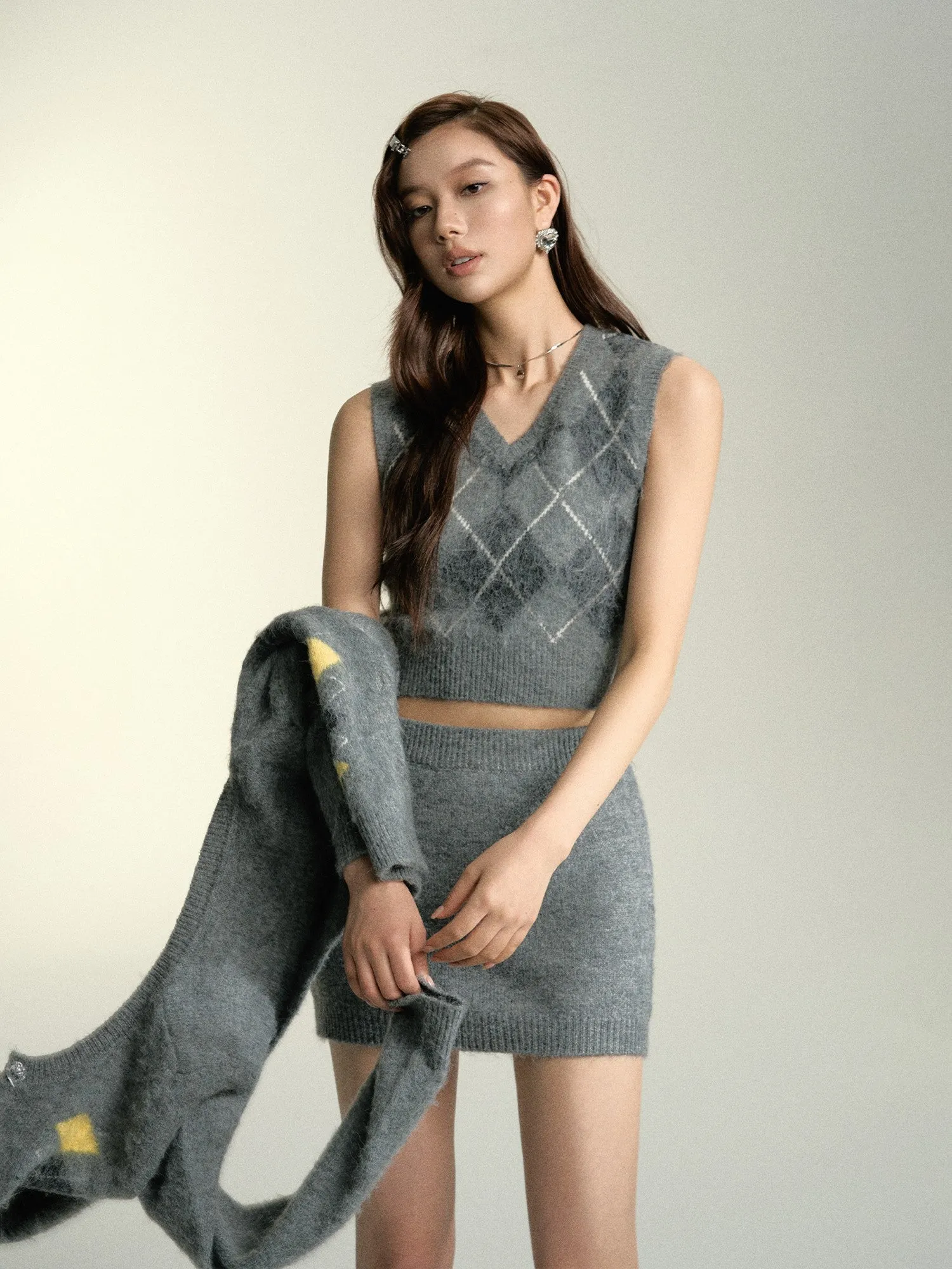 Diamond Wool Knitted Cardigan/Vest SOM0065