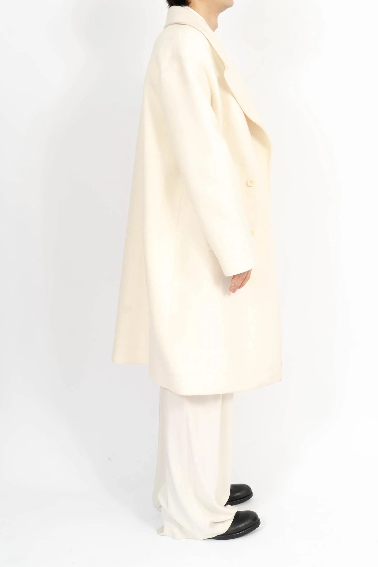 FW20 Oversized Ivory Peacoat