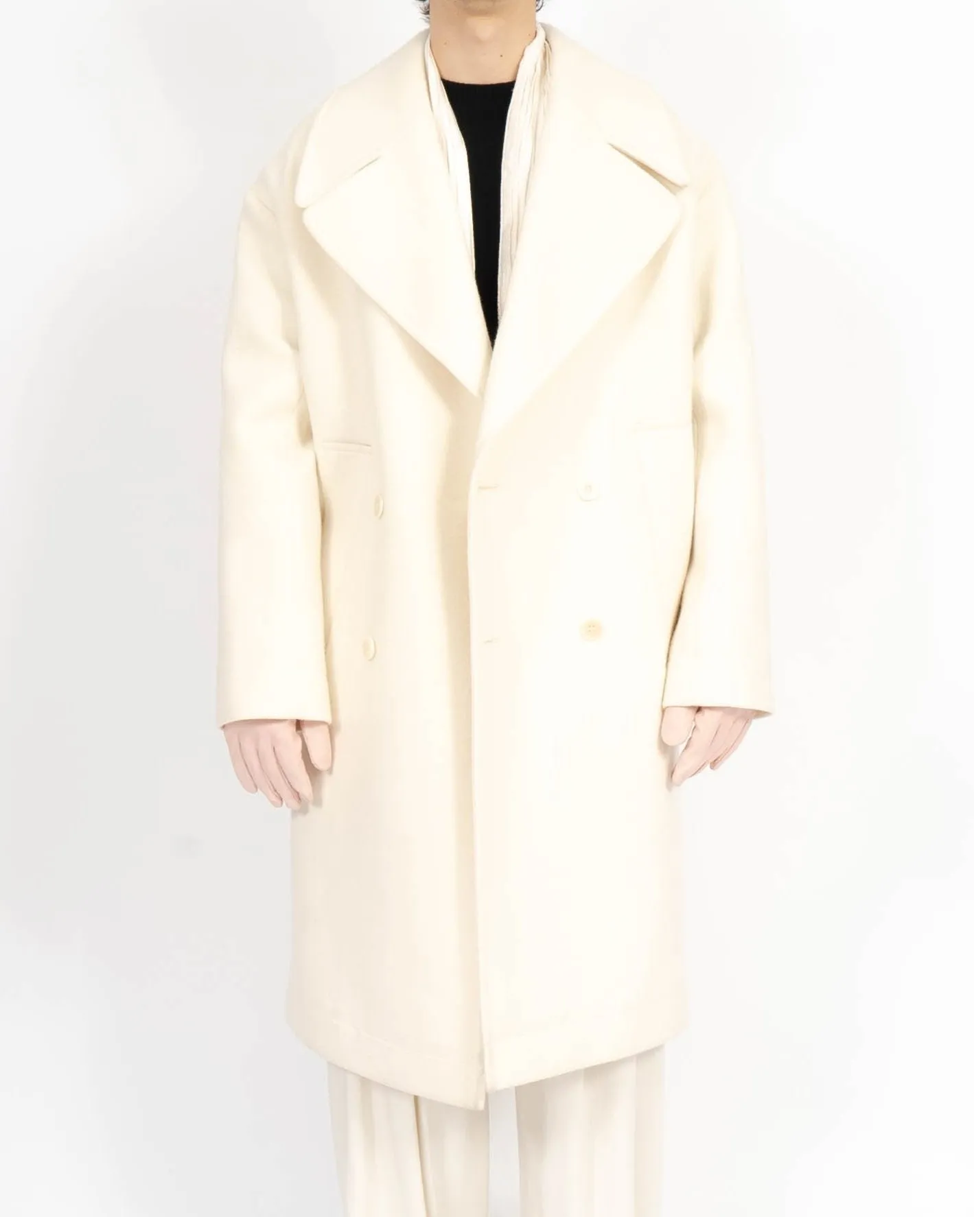 FW20 Oversized Ivory Peacoat