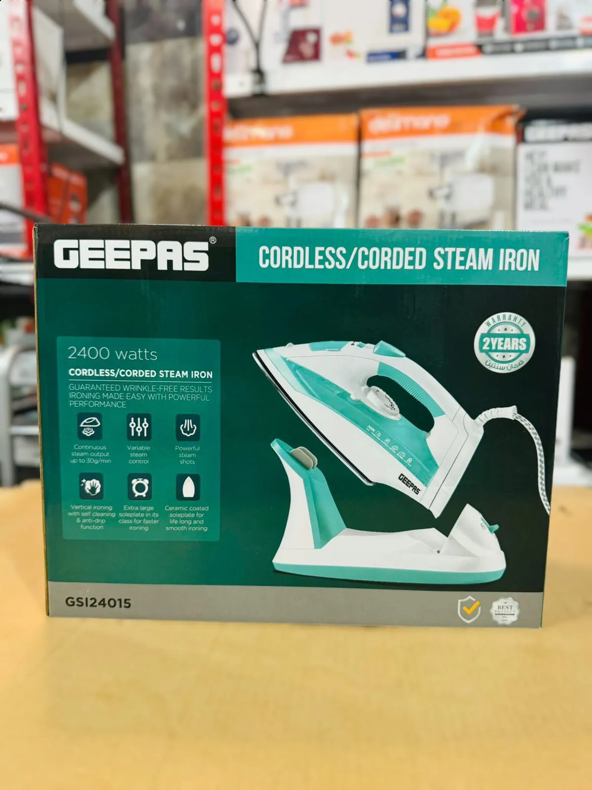 GEEPAS 2400W Cordless/Corded Steam Iron-24015