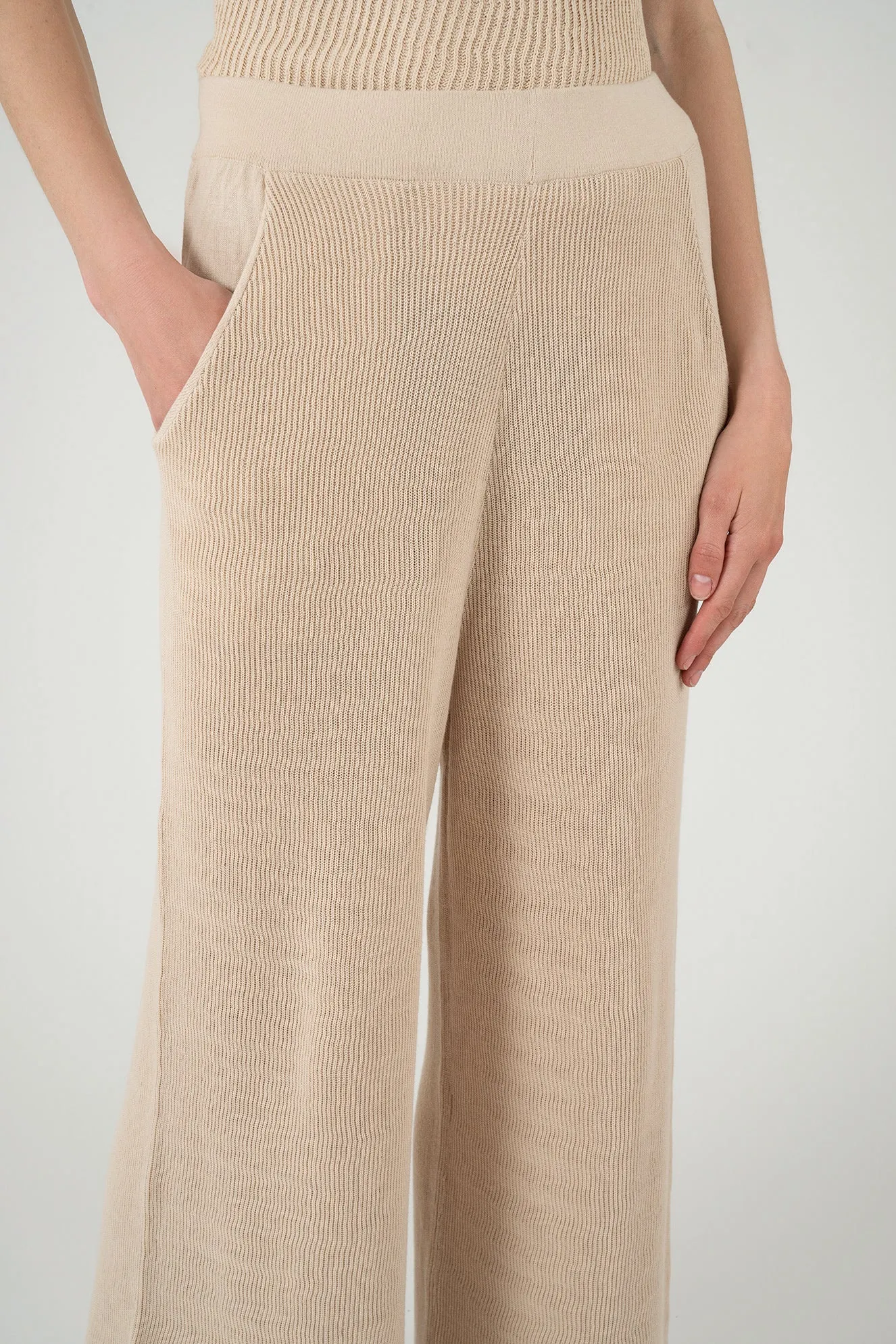 Mira knitted trousers | Beige - Cotton