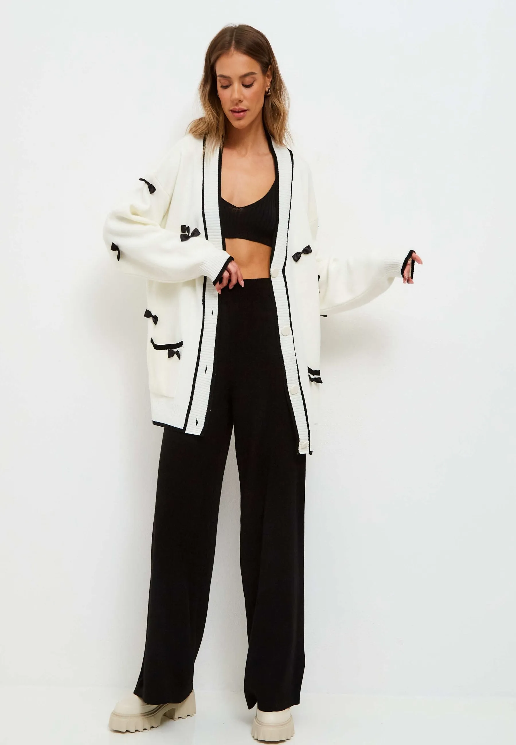 Oversized Jogger Set Cardigan and Pants - White