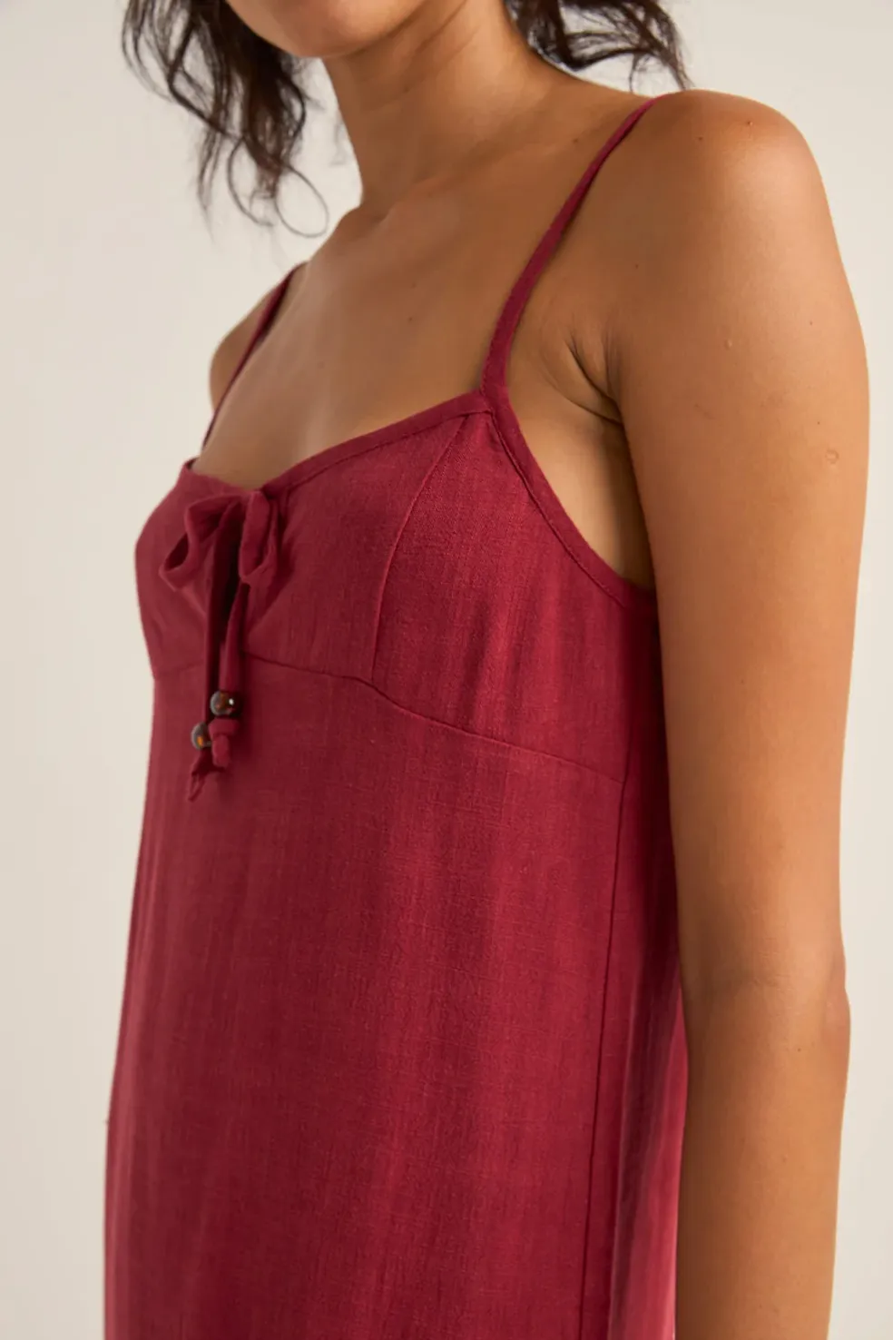 Seacoast Keyhole Slip Dress (Sangria)