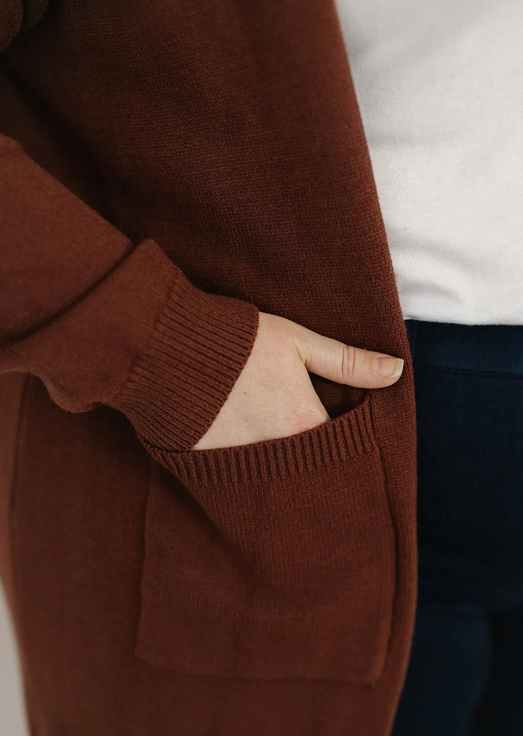 Tully Knit Cardigan in Brown